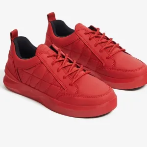 🎉1 hr sale 🎉Red sneakers 👟