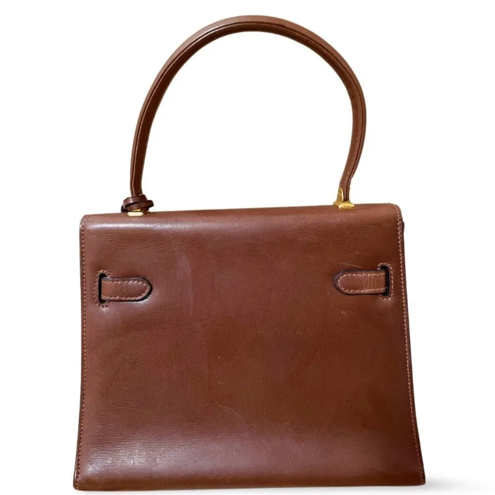 80's vintage BALLY brown boxcalf leather kelly bag with gold tone hardware closure. Classic masterpiece handbag. 060118ya