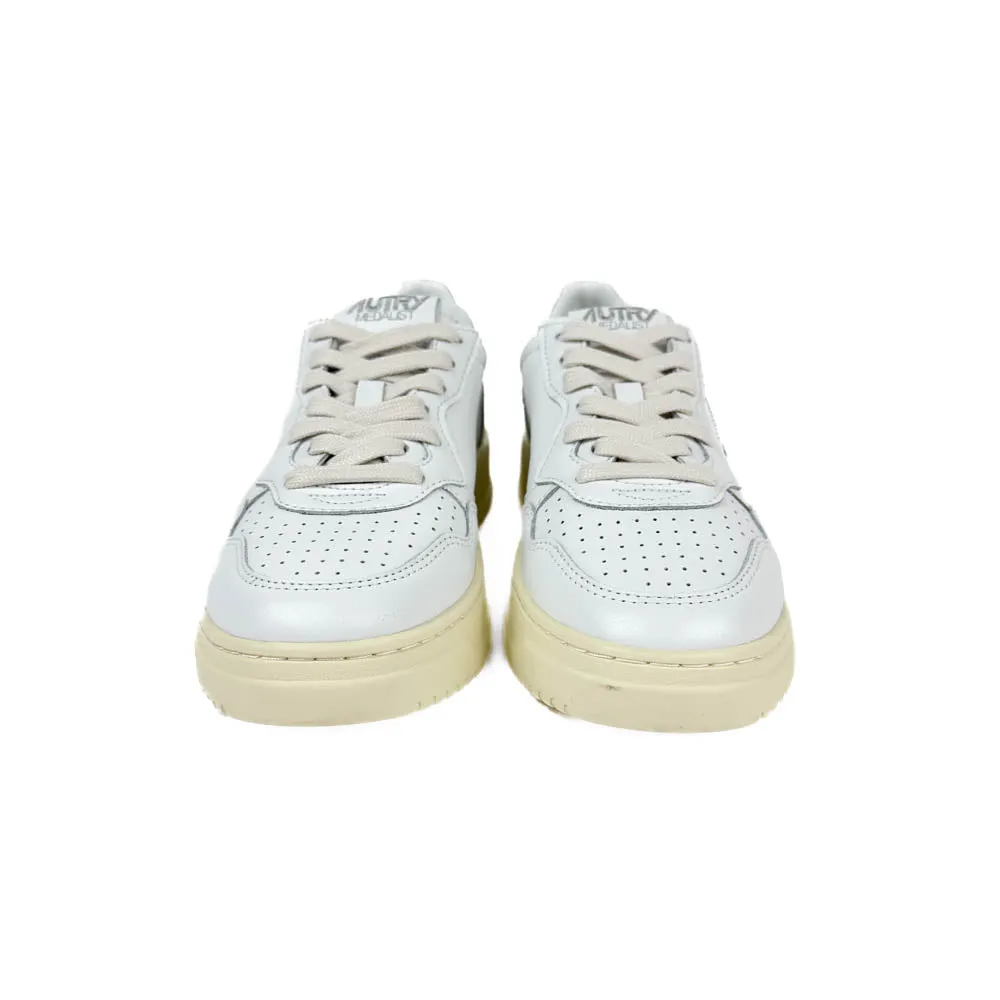 Autry - Medalist Low AULW LL05 (White/Silver)