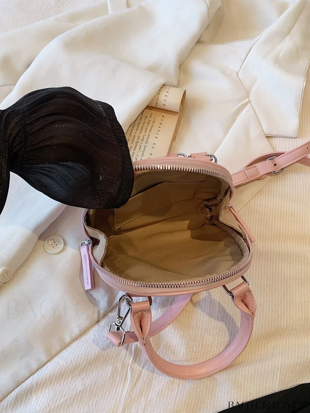 BagForLove - Chic and Versatile Mini Shell-Shaped Handbag with Double Handles