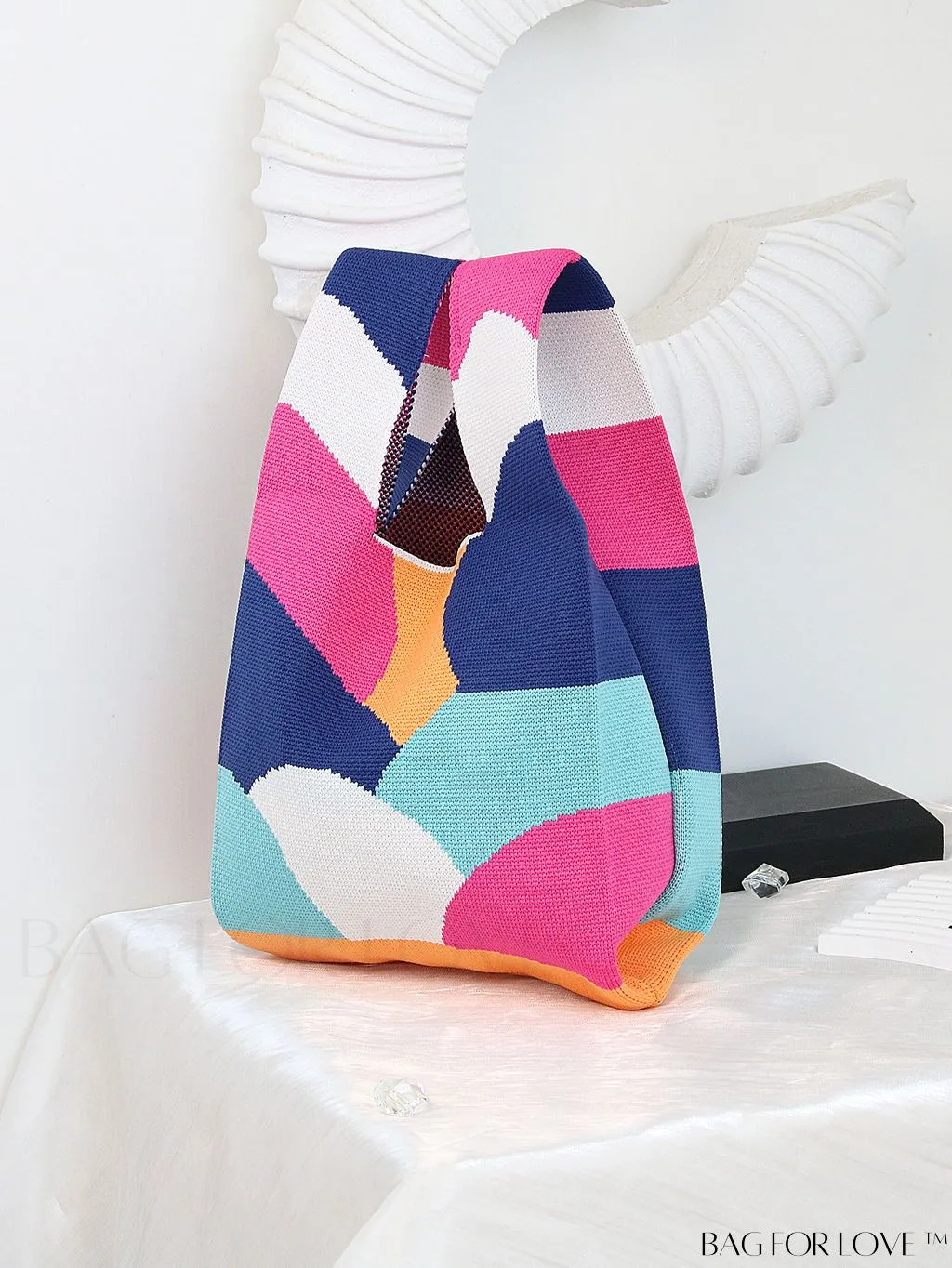 BagForLove - Chic Color Block Handbag with Geometric Crochet Pattern for Stylish Vacation