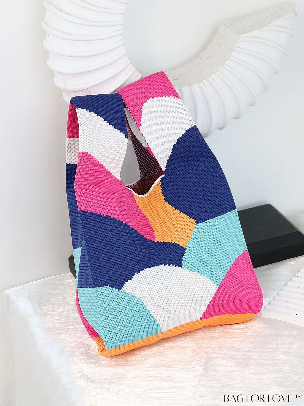 BagForLove - Chic Color Block Handbag with Geometric Crochet Pattern for Stylish Vacation