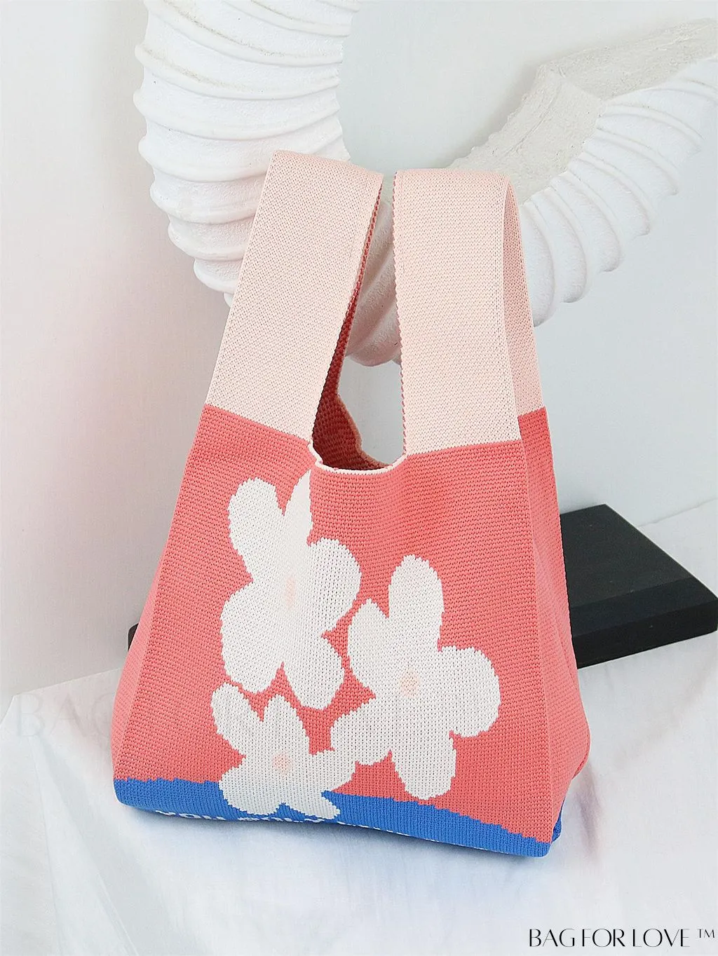 BagForLove - Chic Color Block Handbag with Geometric Crochet Pattern for Stylish Vacation