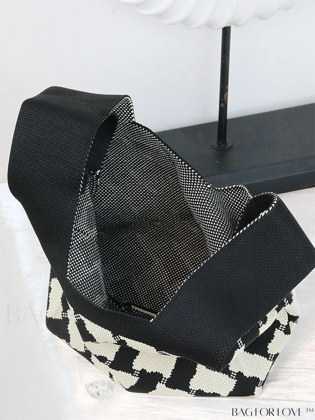 BagForLove - Chic Color Block Handbag with Geometric Crochet Pattern for Stylish Vacation