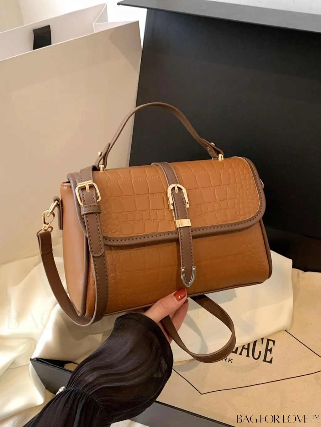 BagForLove - Chic Crocodile Pattern Crossbody Handbag - Perfect for Stylish Businesswomen