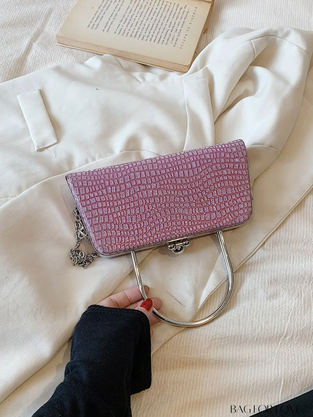 BagForLove - Chic Crocodile Pattern Tote: Fashionable, Simple, and Casual for Women