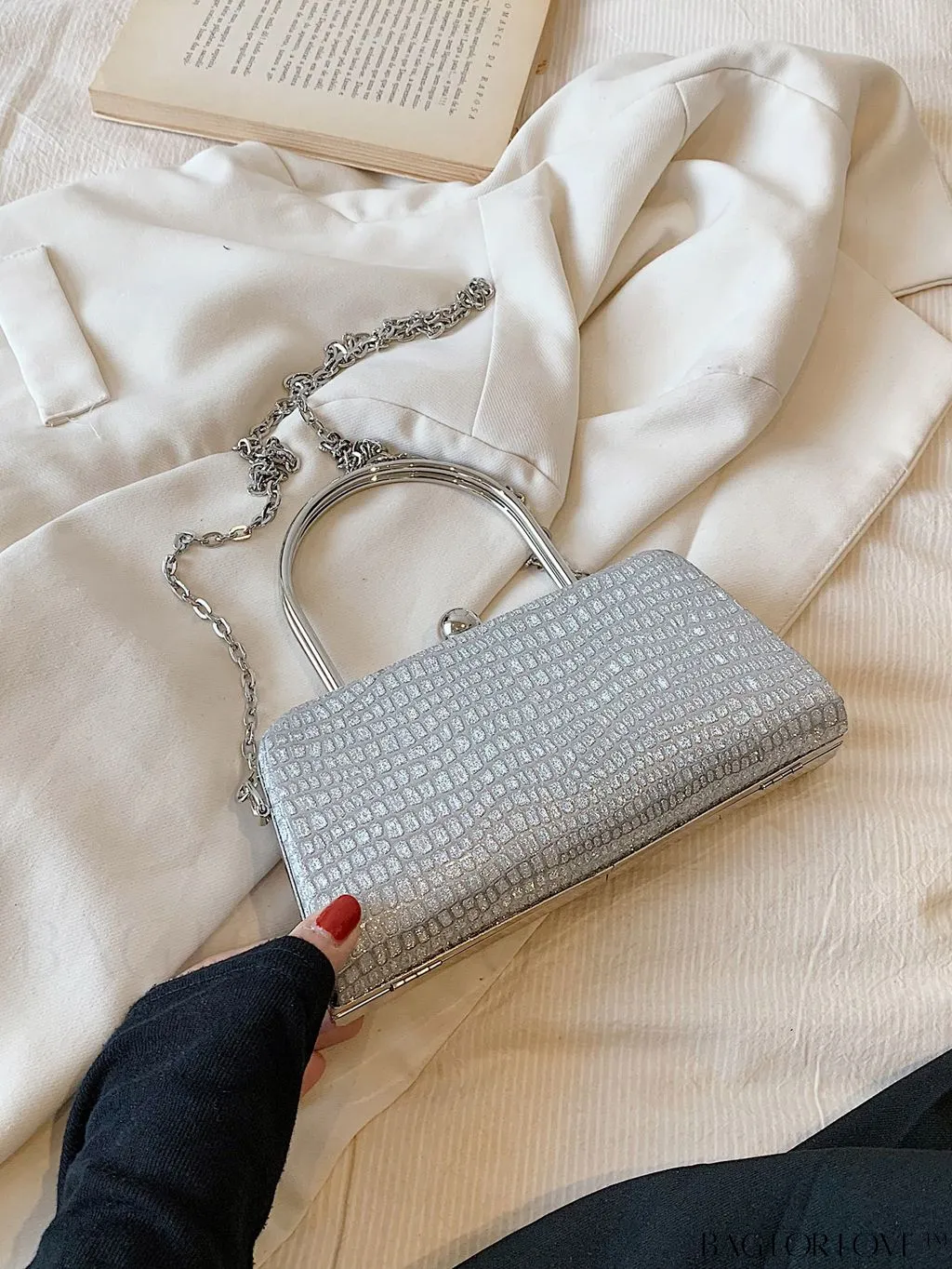 BagForLove - Chic Crocodile Pattern Tote: Fashionable, Simple, and Casual for Women
