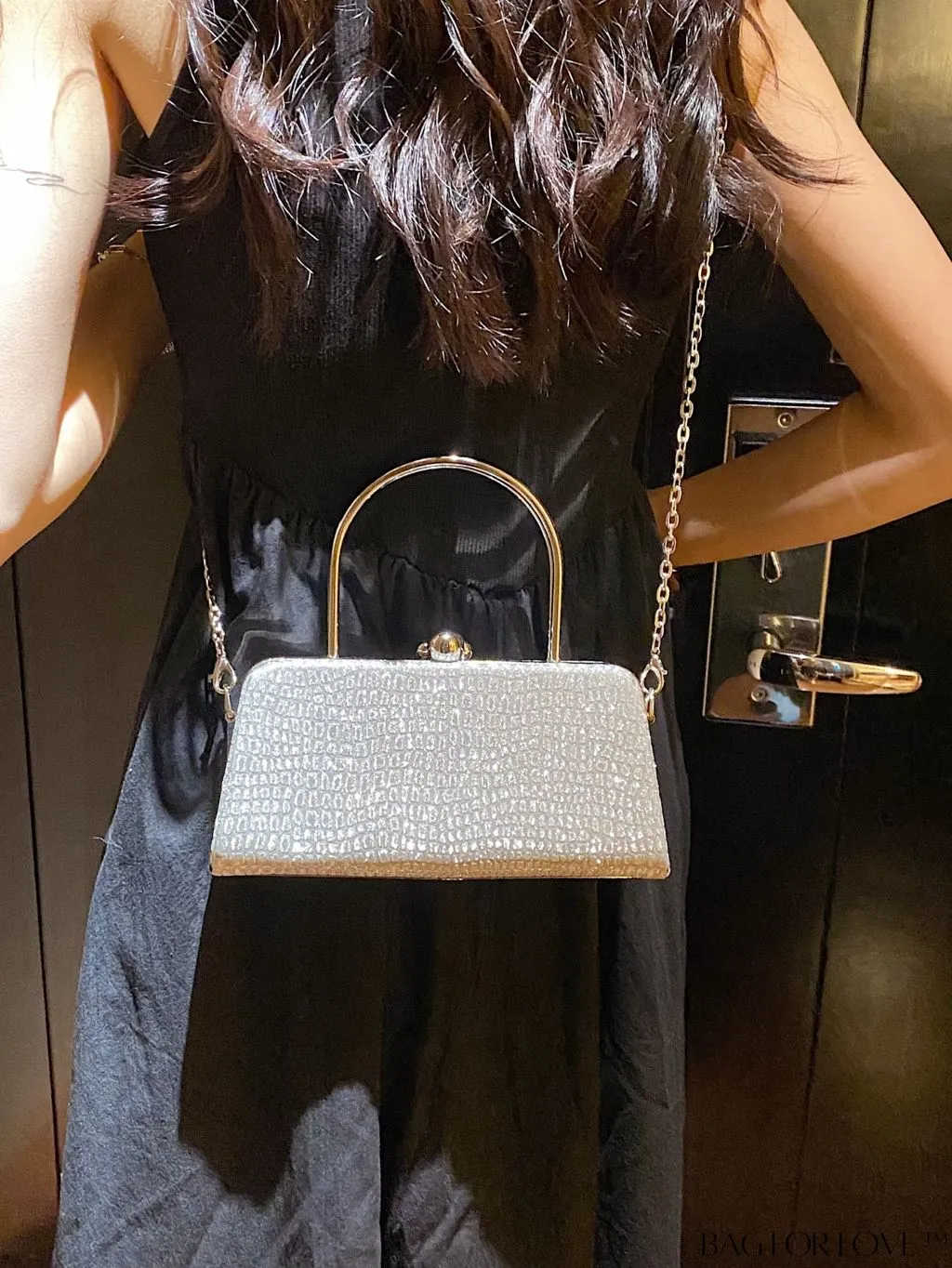BagForLove - Chic Crocodile Pattern Tote: Fashionable, Simple, and Casual for Women