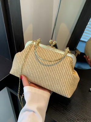BagForLove - Chic Khaki Crossbody Handbag with Chain Strap - Effortlessly Fashionable and Versatile