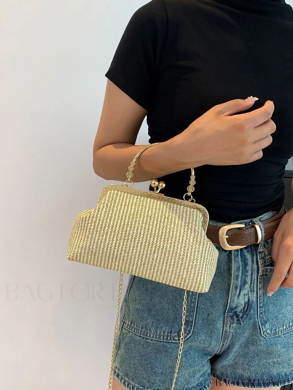 BagForLove - Chic Khaki Crossbody Handbag with Chain Strap - Effortlessly Fashionable and Versatile