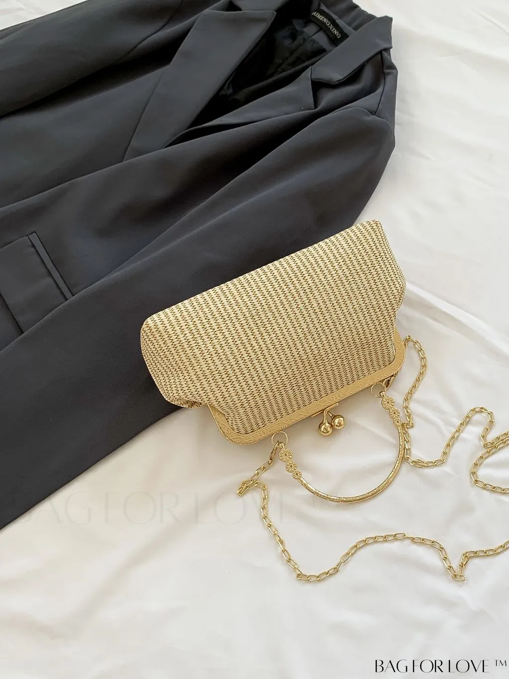 BagForLove - Chic Khaki Crossbody Handbag with Chain Strap - Effortlessly Fashionable and Versatile