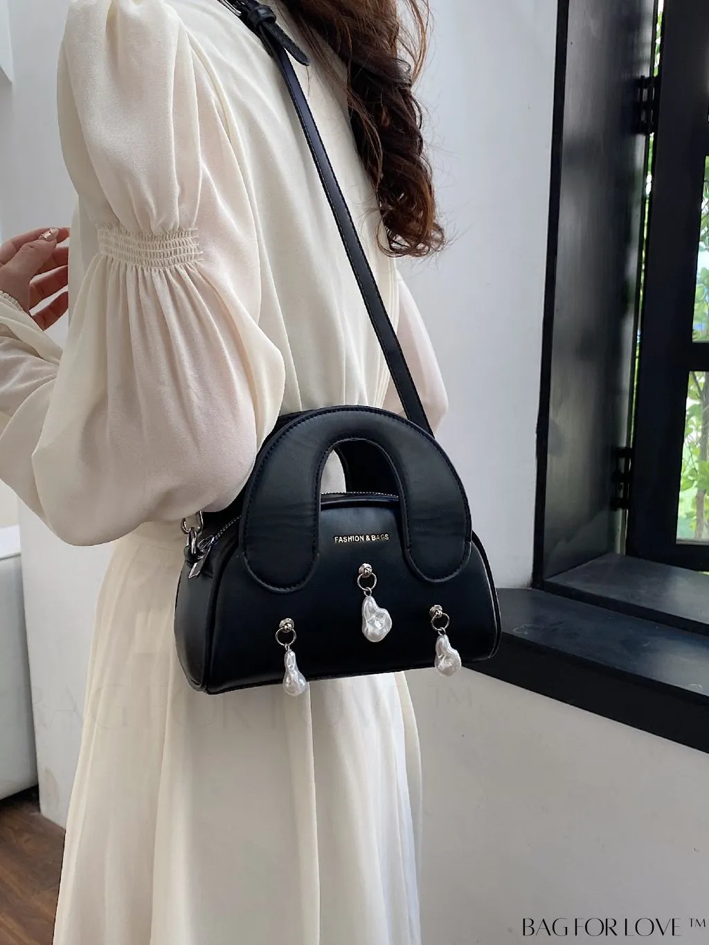 BagForLove - Chic Letter-Printed Tote Bag with Adjustable Shoulder Strap