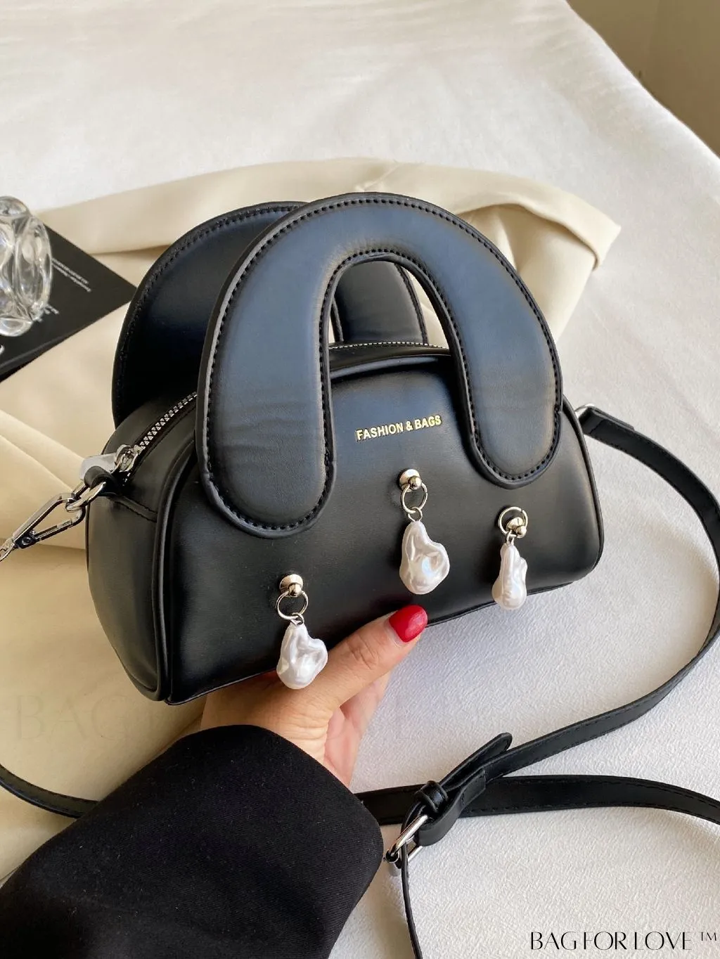 BagForLove - Chic Letter-Printed Tote Bag with Adjustable Shoulder Strap