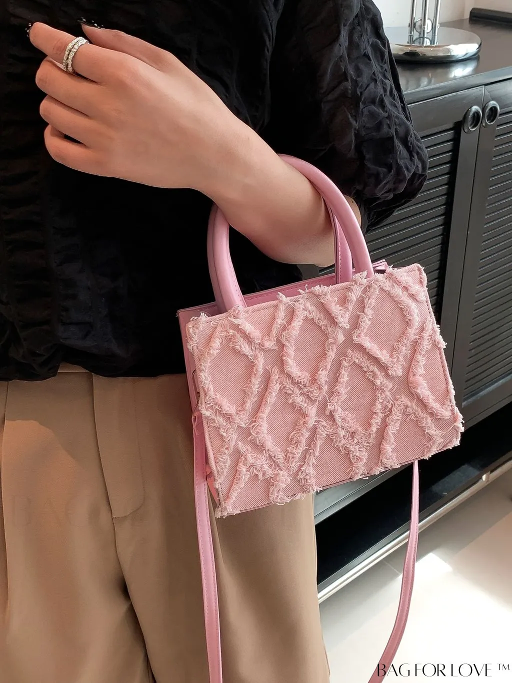 BagForLove - Chic Pink Mini Crossbody Purse - Fashionable and Versatile