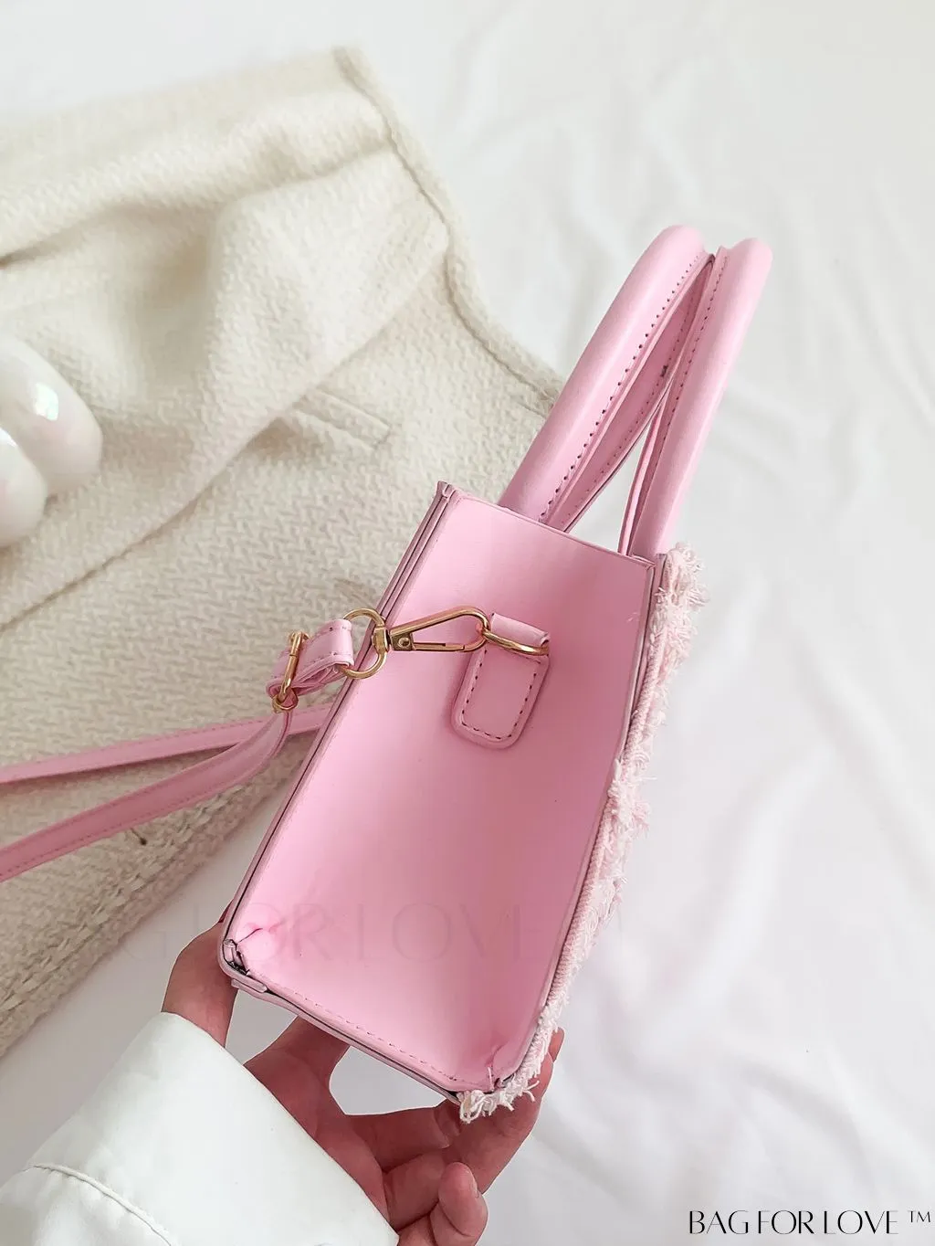 BagForLove - Chic Pink Mini Crossbody Purse - Fashionable and Versatile