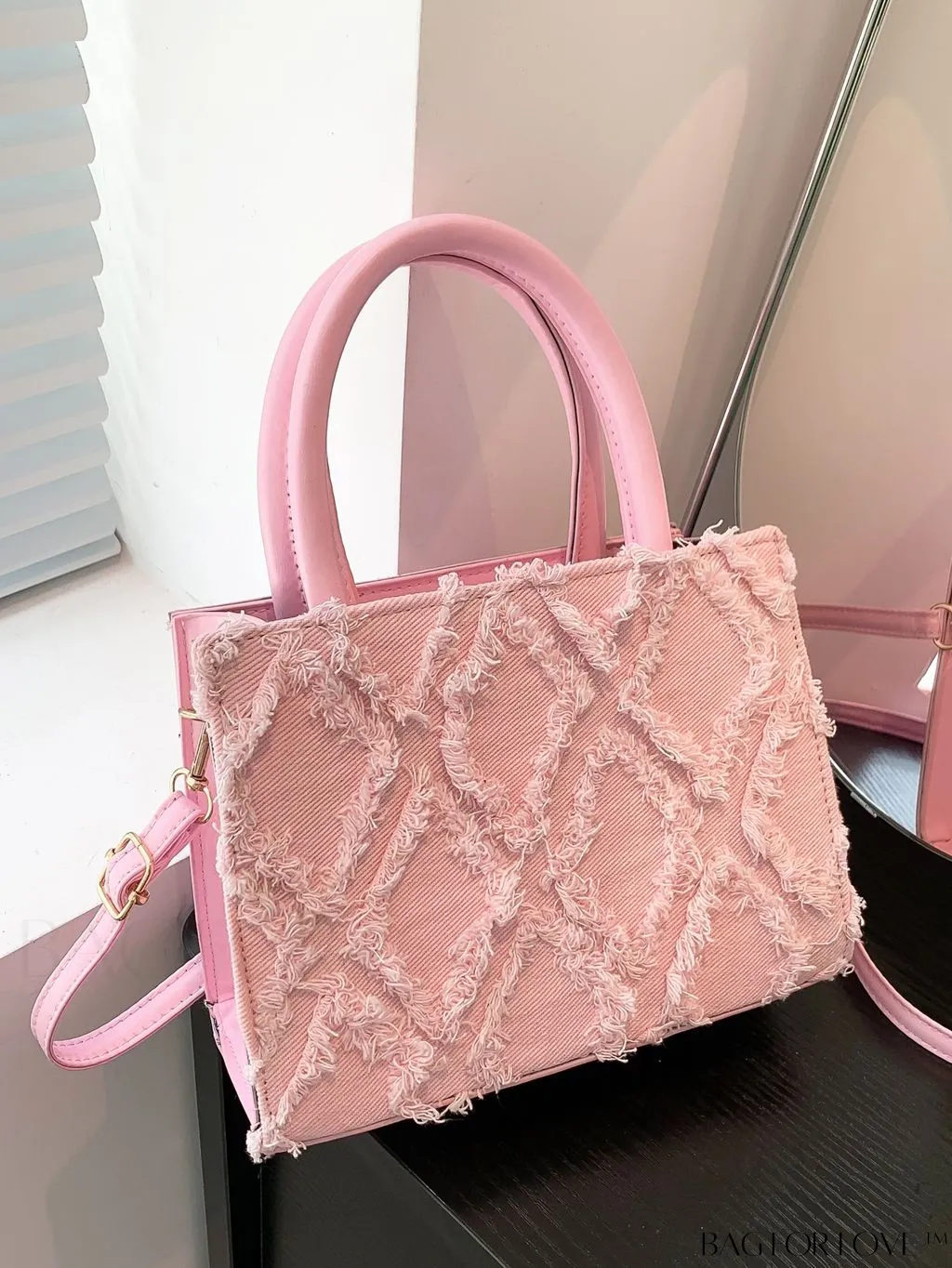 BagForLove - Chic Pink Mini Crossbody Purse - Fashionable and Versatile