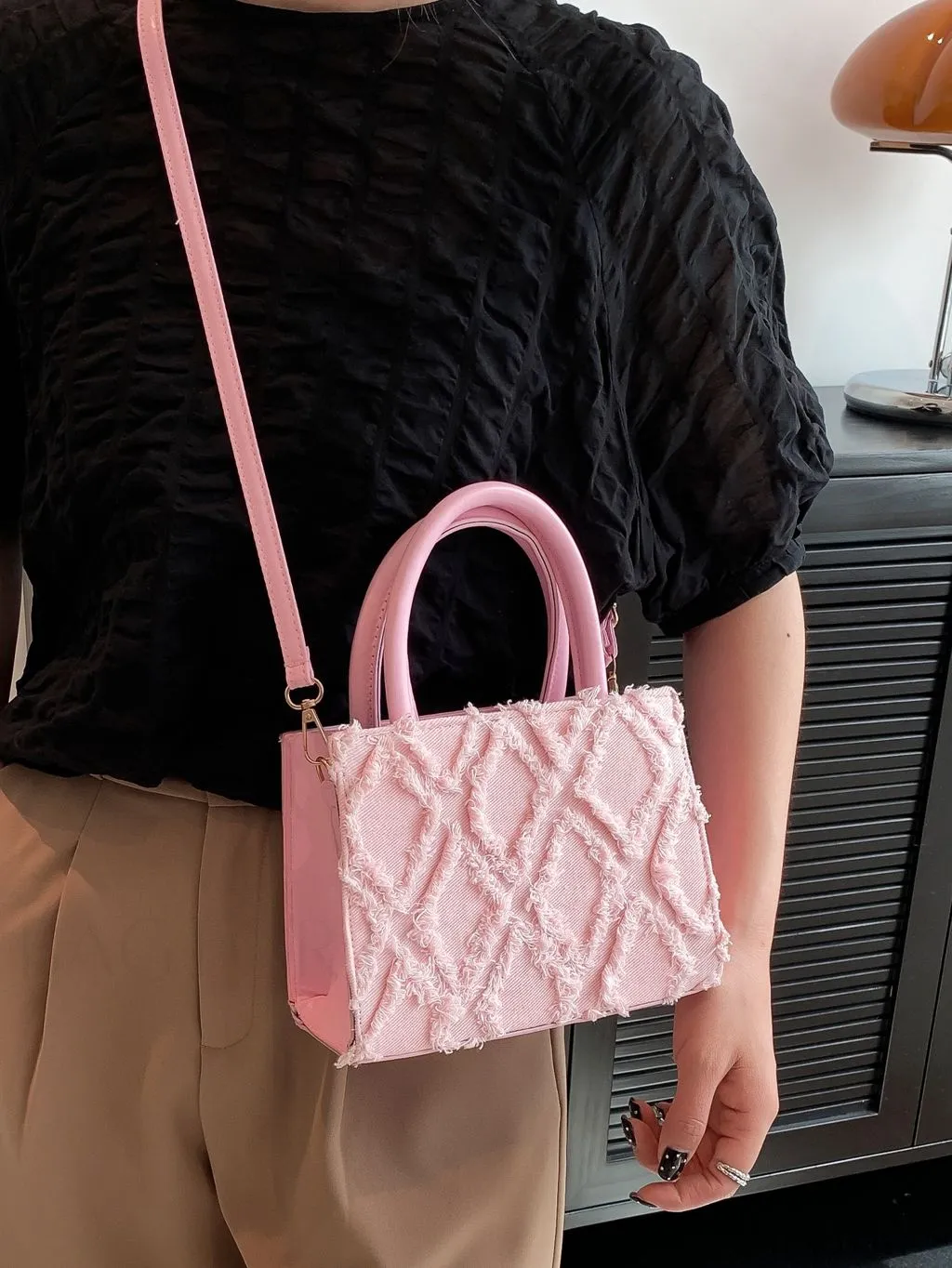 BagForLove - Chic Pink Mini Crossbody Purse - Fashionable and Versatile