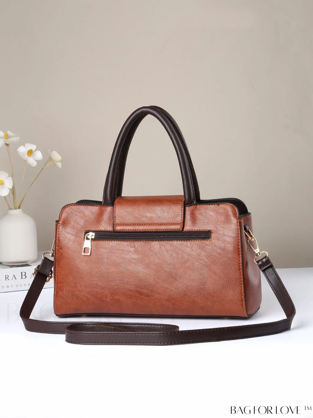 BagForLove - Chic Solid Color PU Leather Womens Handbag - A Fashionable Investment