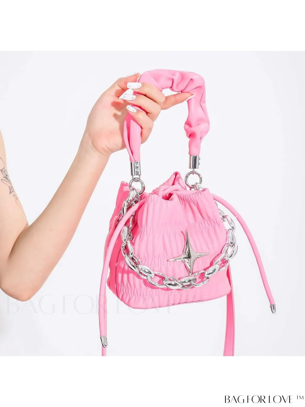 BagForLove - Chic White Drawstring Bucket Bag with Elegant Metal Chain Accent