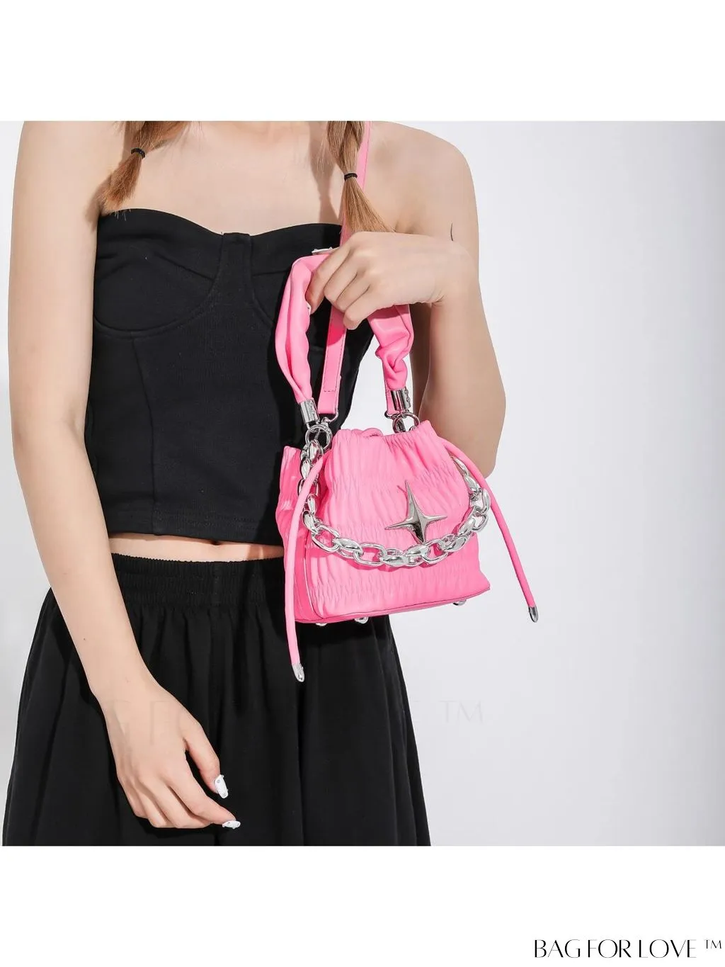BagForLove - Chic White Drawstring Bucket Bag with Elegant Metal Chain Accent