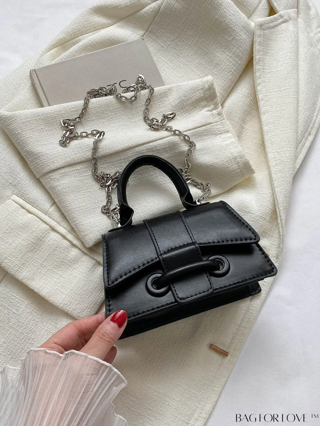 BagForLove - Compact & Chic Shoulder Bag: Ideal for Phones, Lipstick, and Keys