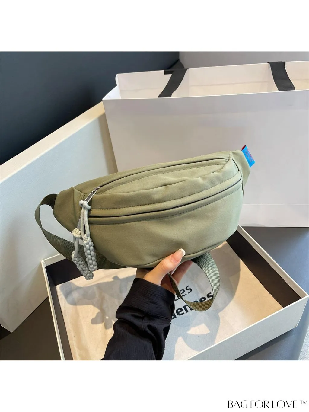 BagForLove - Compact Canvas Fanny Pack with Zipper â Minimalist and Portable