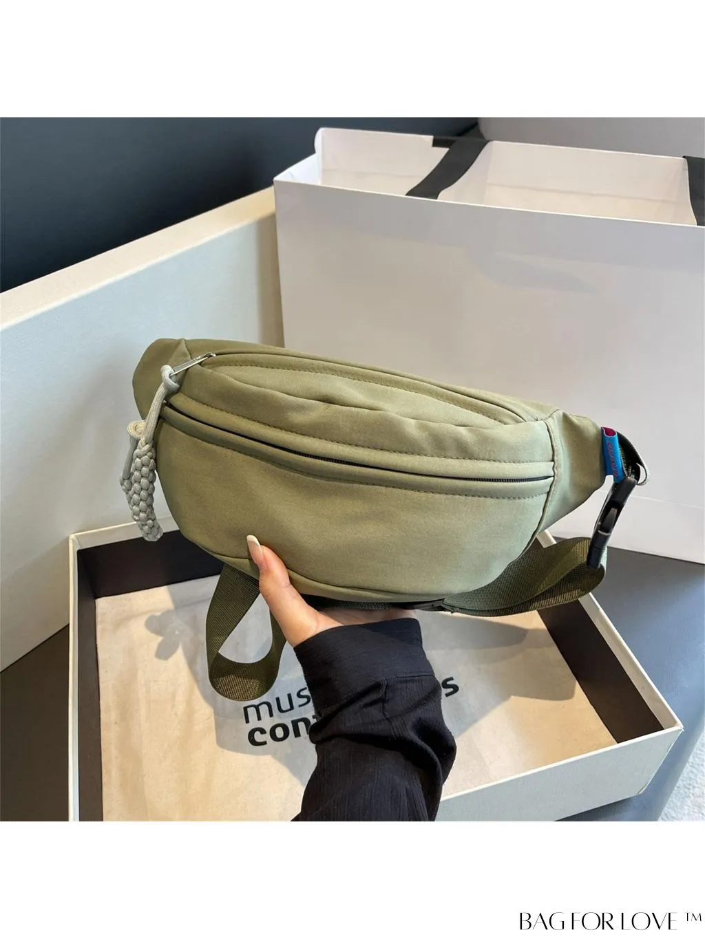 BagForLove - Compact Canvas Fanny Pack with Zipper â Minimalist and Portable