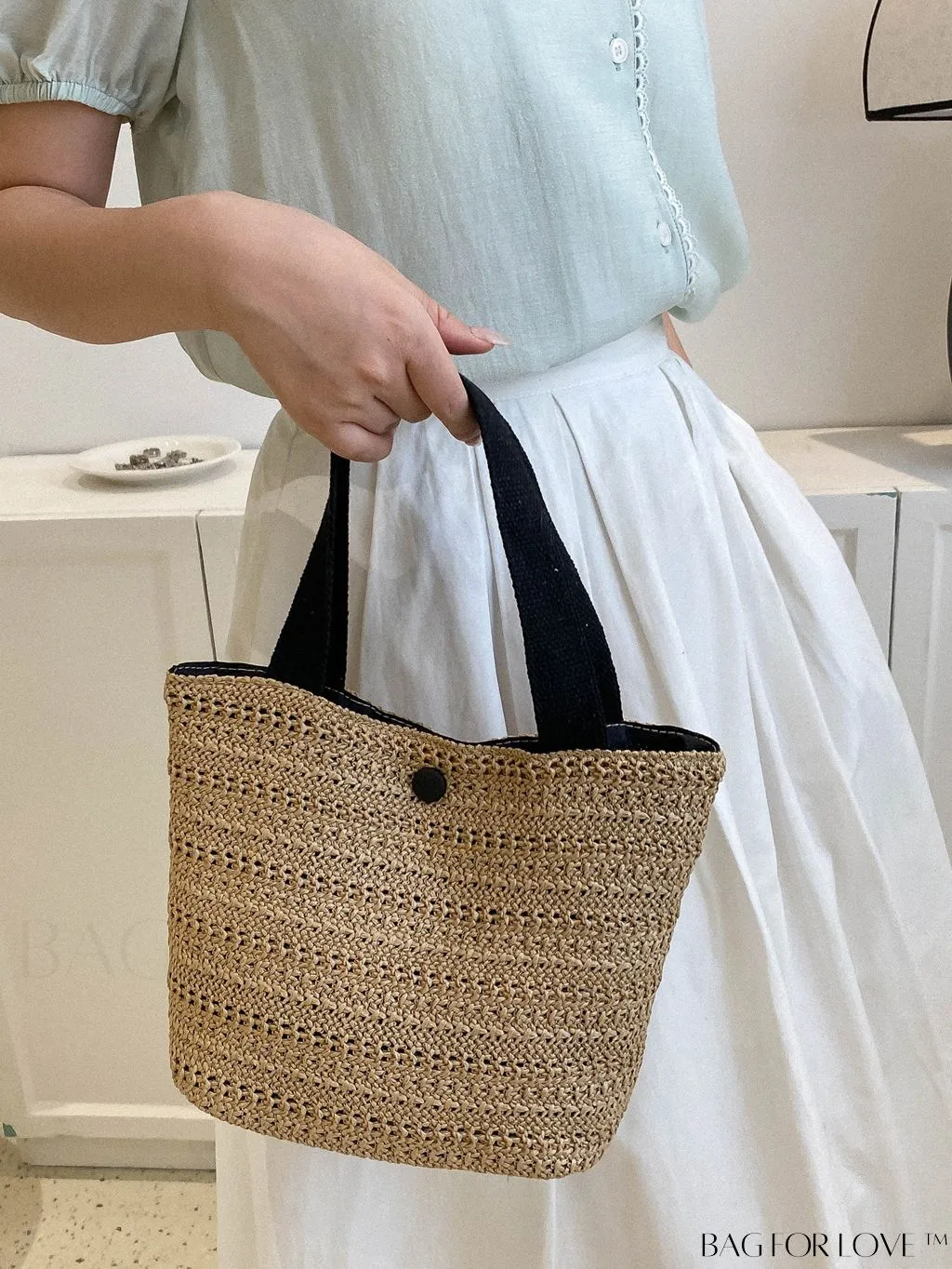 BagForLove - Spacious Straw Woven Vacation Bag with Ample Storage