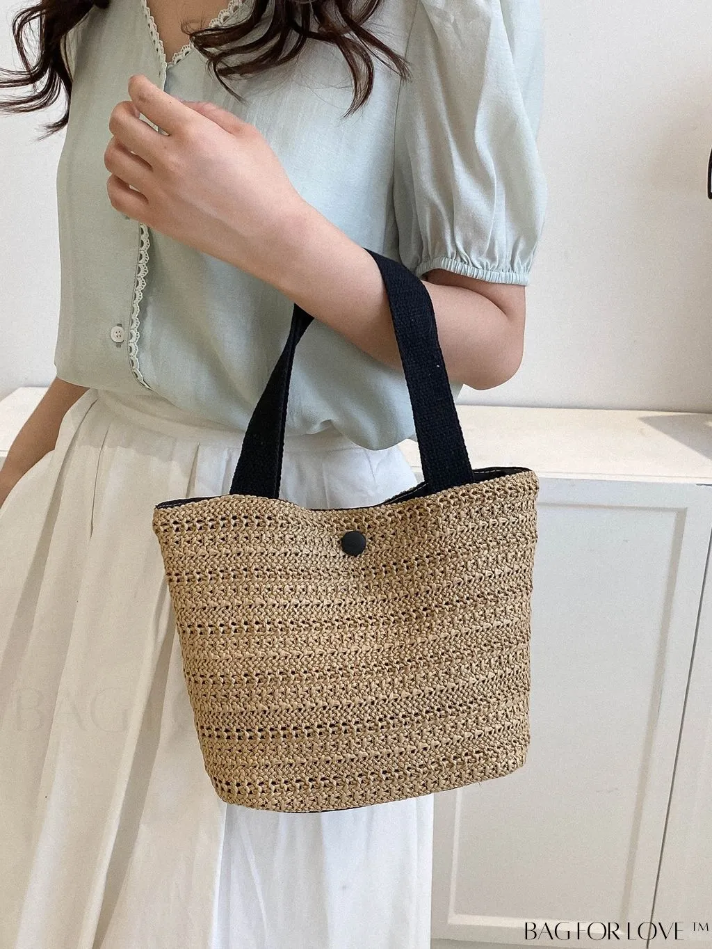 BagForLove - Spacious Straw Woven Vacation Bag with Ample Storage