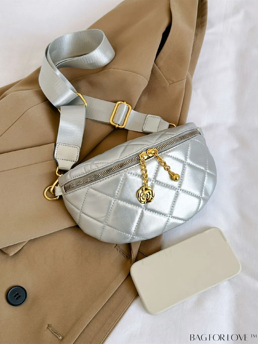 BagForLove - Stylish Minimalist Waist Bag with Solid Color and Elegant Stitching