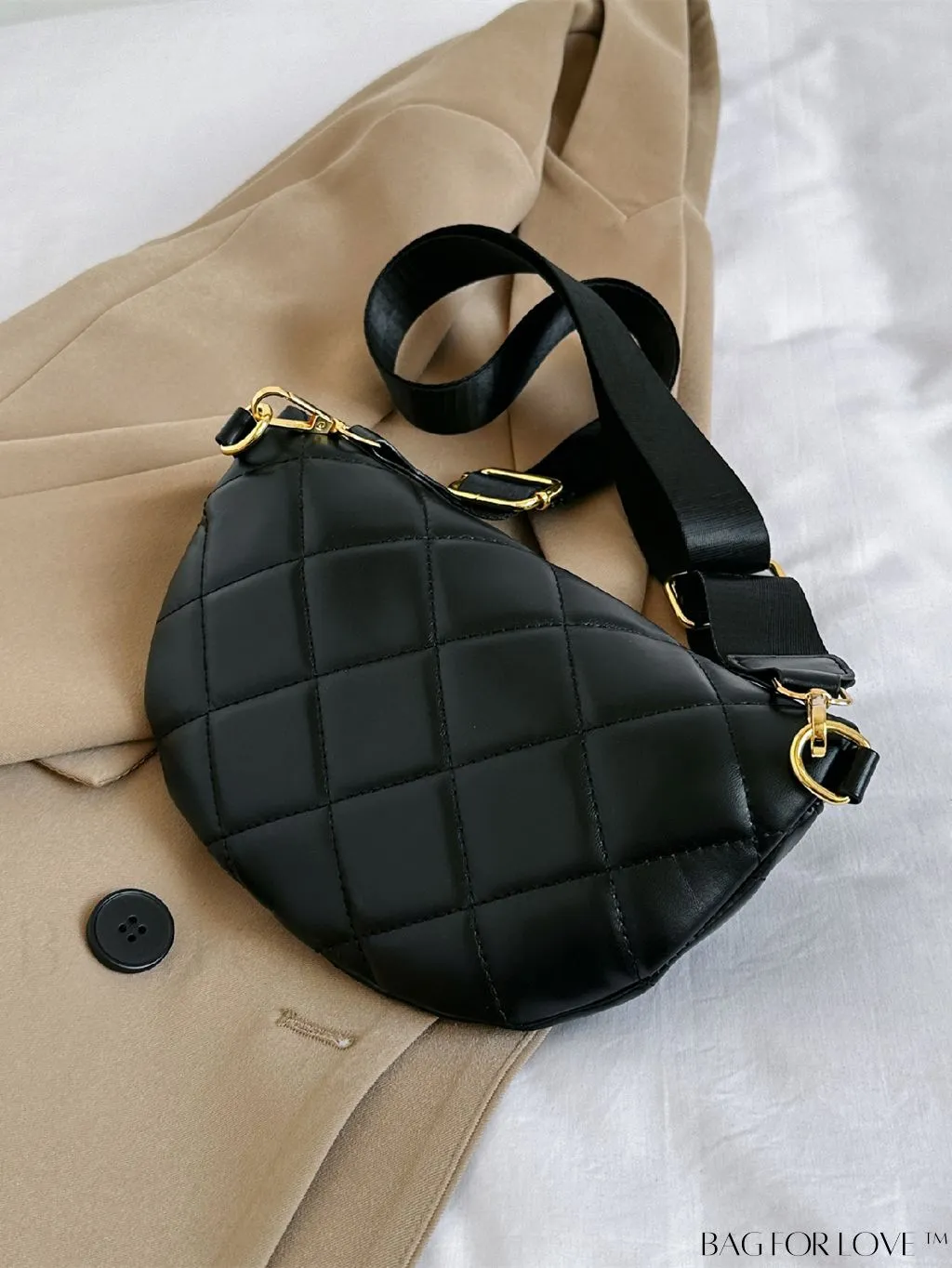 BagForLove - Stylish Minimalist Waist Bag with Solid Color and Elegant Stitching