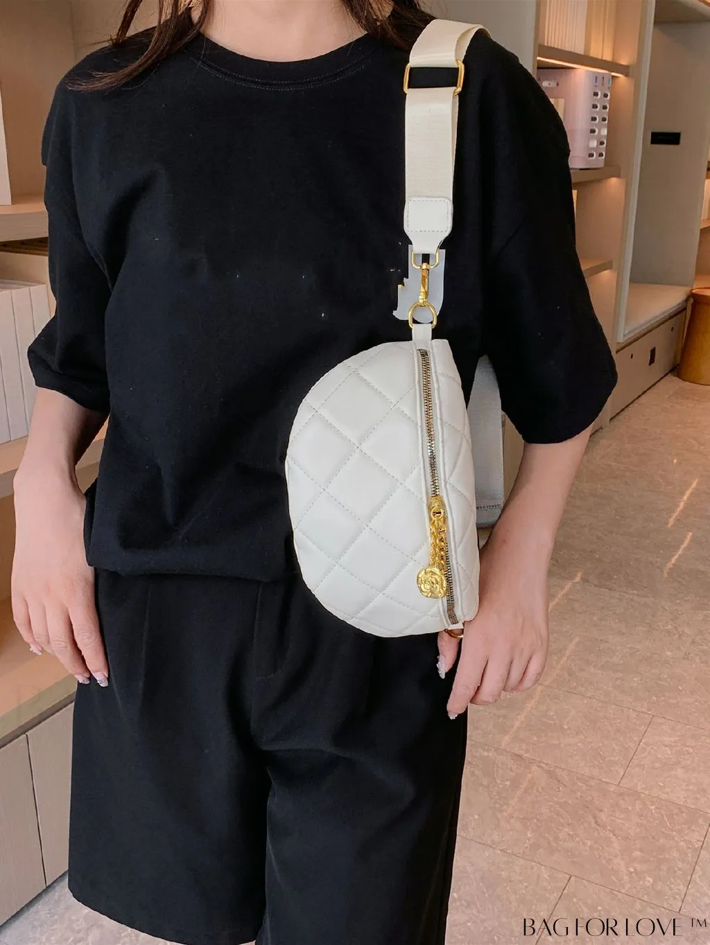 BagForLove - Stylish Minimalist Waist Bag with Solid Color and Elegant Stitching