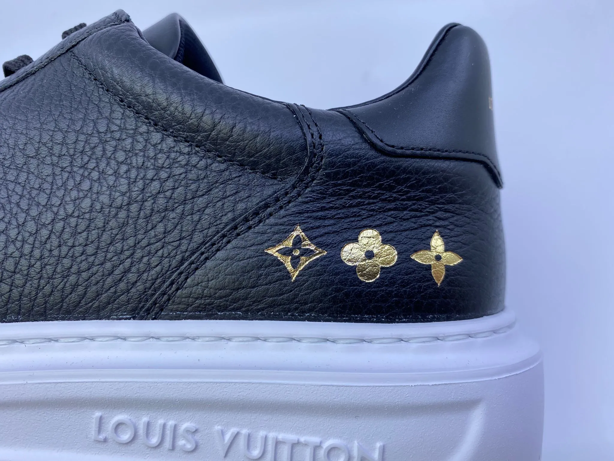 Beverly Hills Sneaker