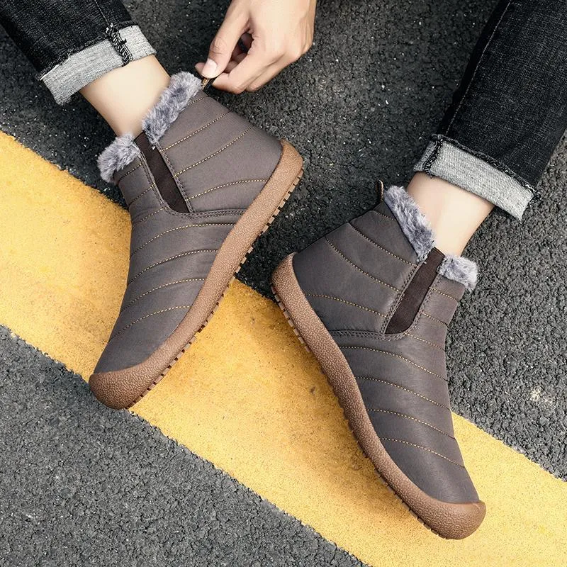 Brave Shoes™ -Men Snow Waterproof Super Warm Ankle Boots