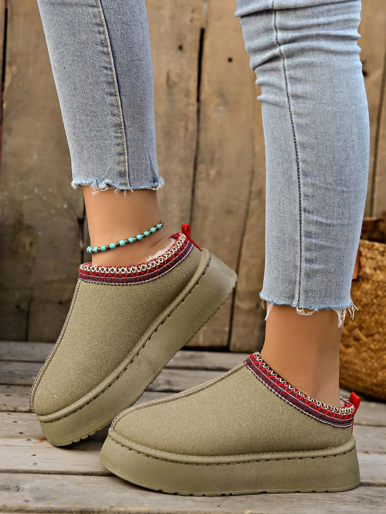 Creamtopmall Low-top fleece lining slip-on snow boots