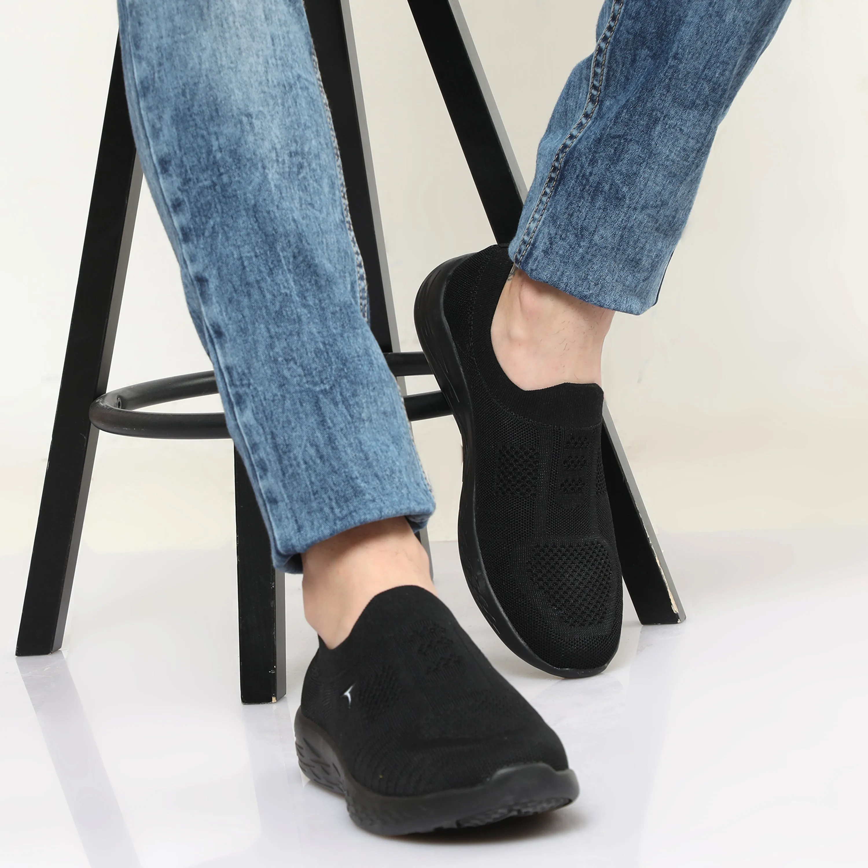 Deft 11 Casual Lightweight Slip On Shoes for Men