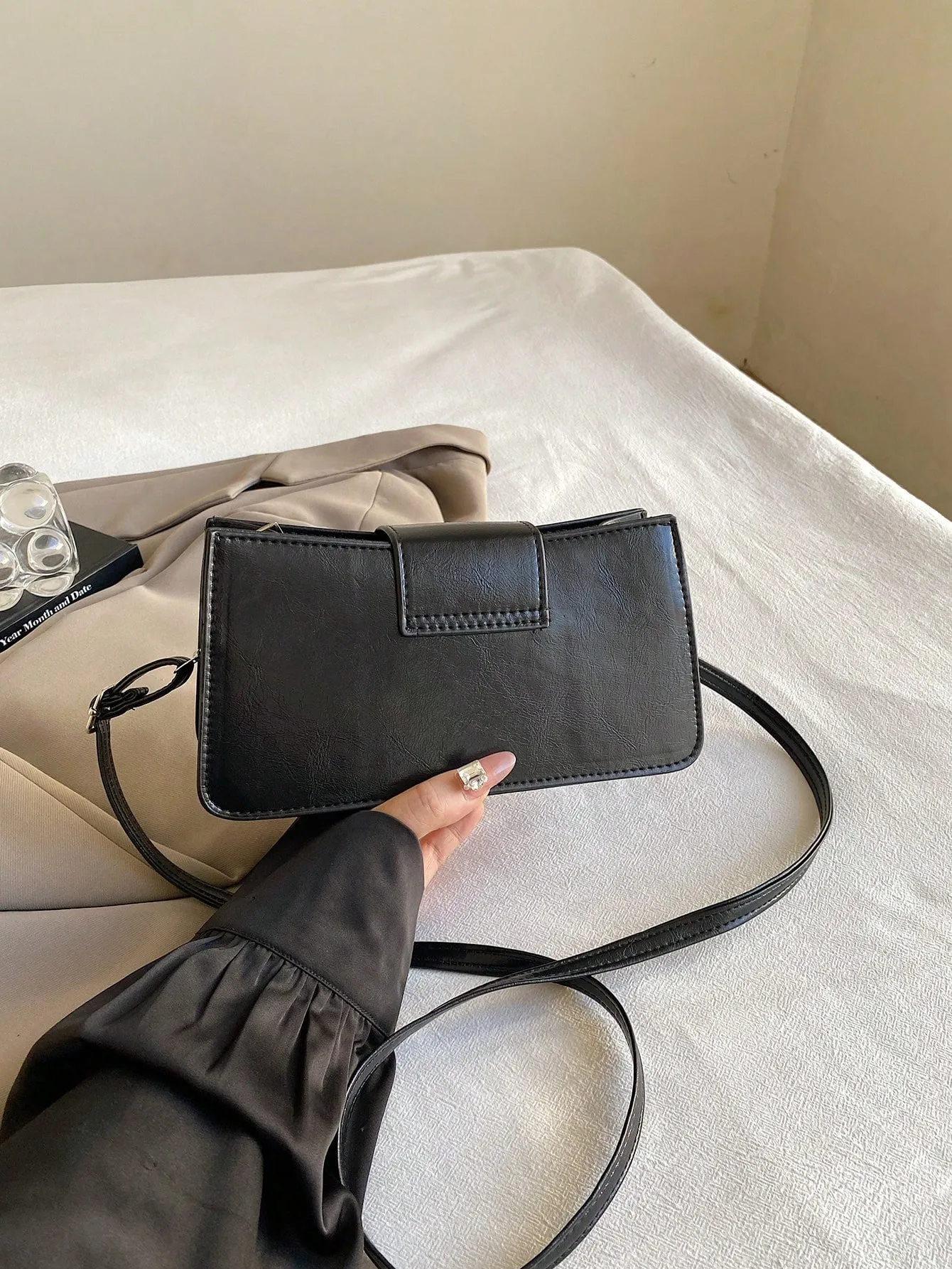 Embroidery Textured Soft Crossbody Bag - Black