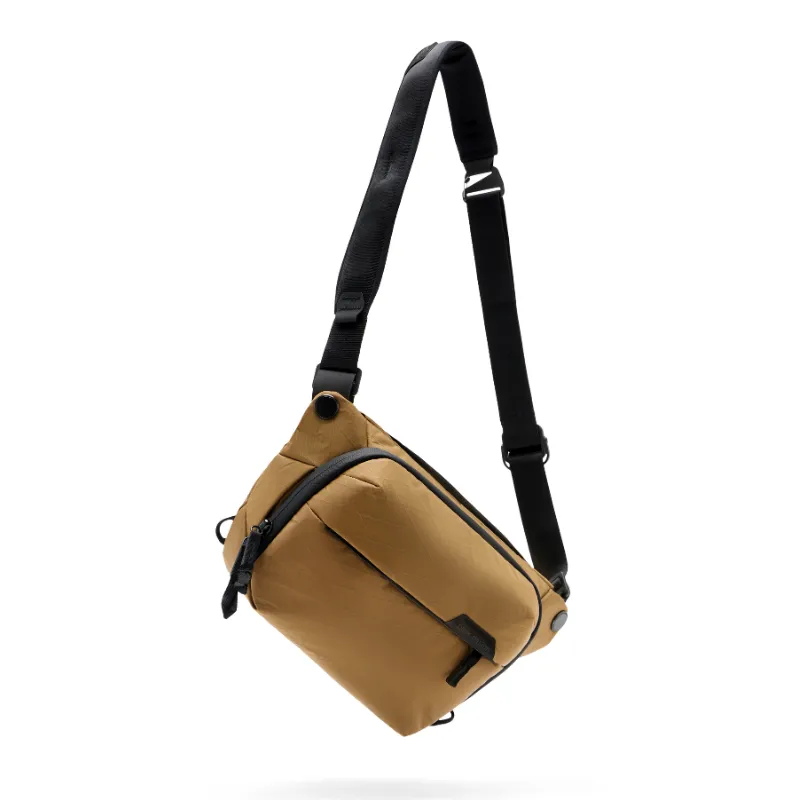 Everyday Sling v2 3L  - Coyote