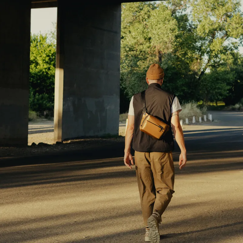Everyday Sling v2 3L  - Coyote