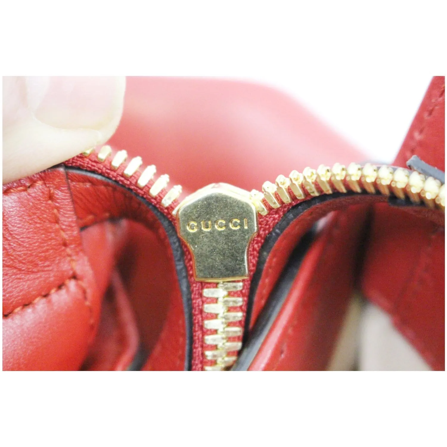 GUCCI Guccissima Leather Soft Signature Shoulder Bag Red