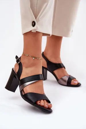 Heel sandals Step in style
