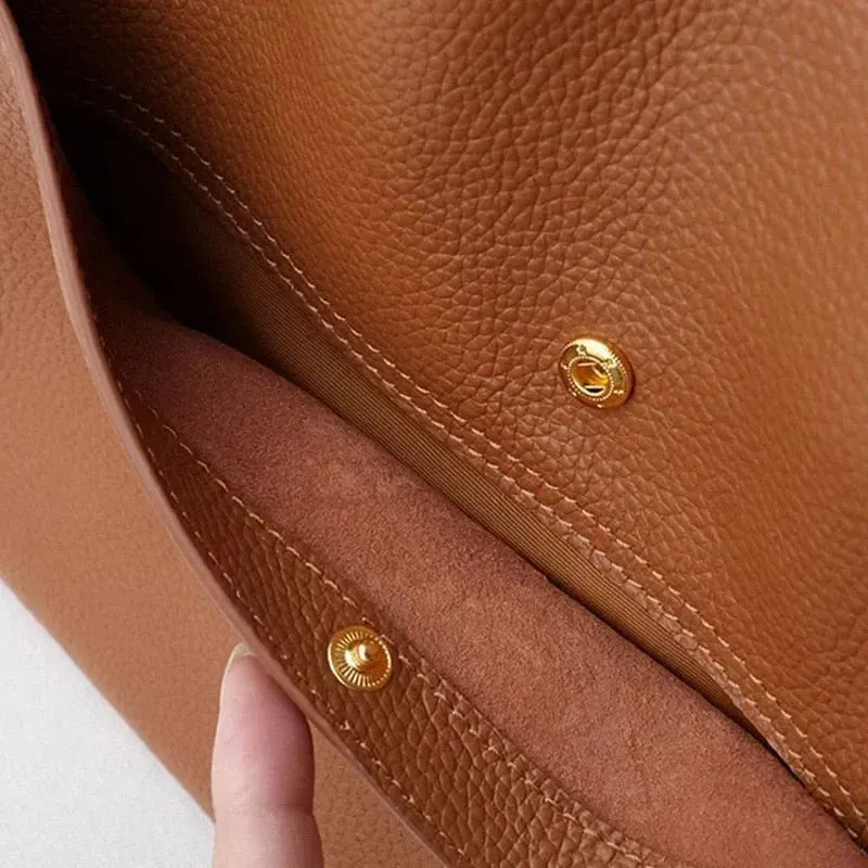 Isabelle | Vintage Leather Shoulder Bag