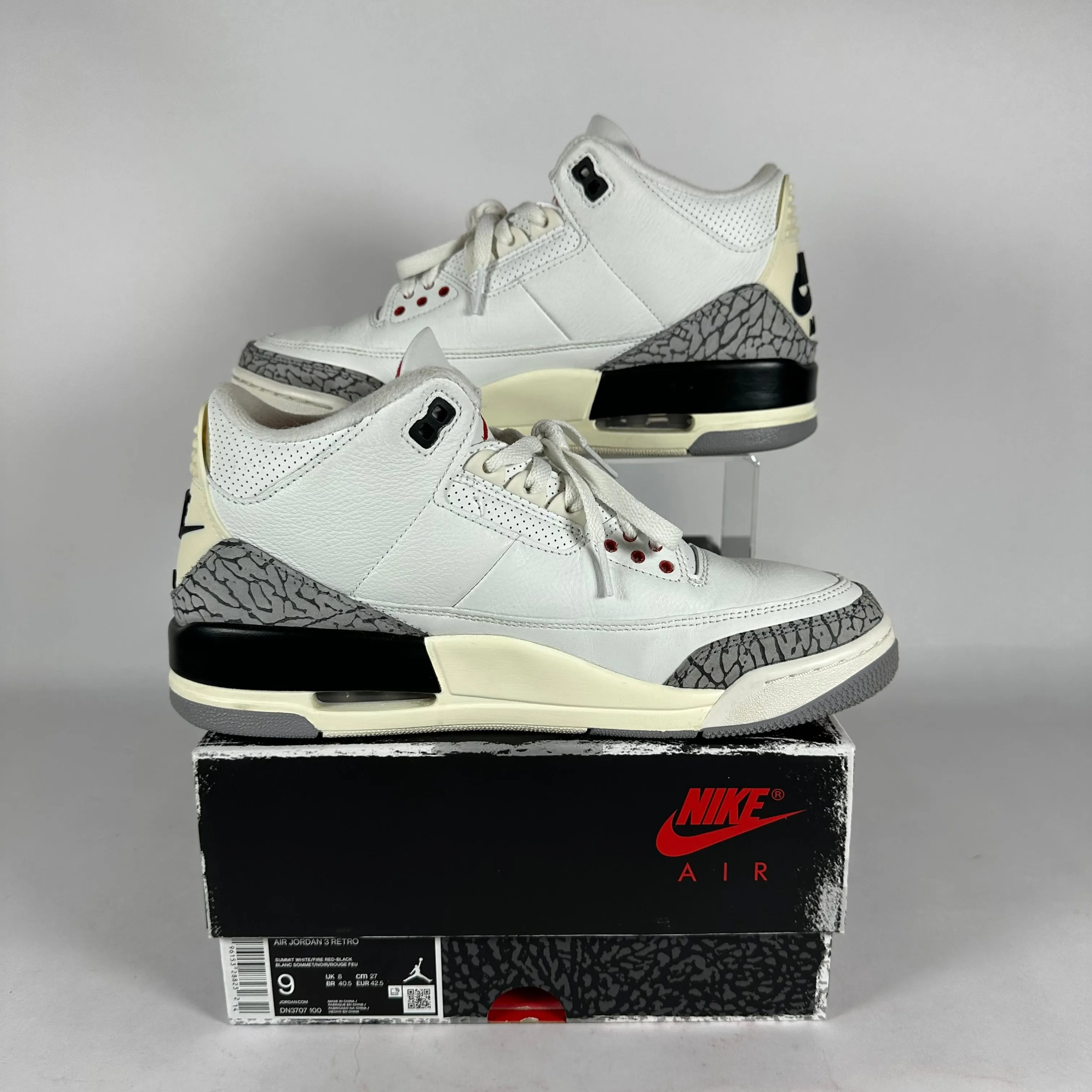 Jordan 3 White Cement *pre-owned* (SIZE 9)