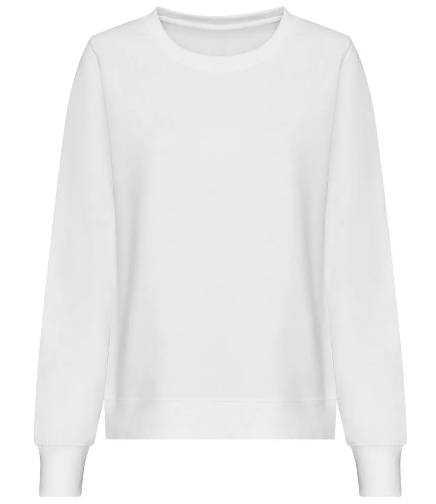 Just a girl who loves books Ladies Sweatshirt