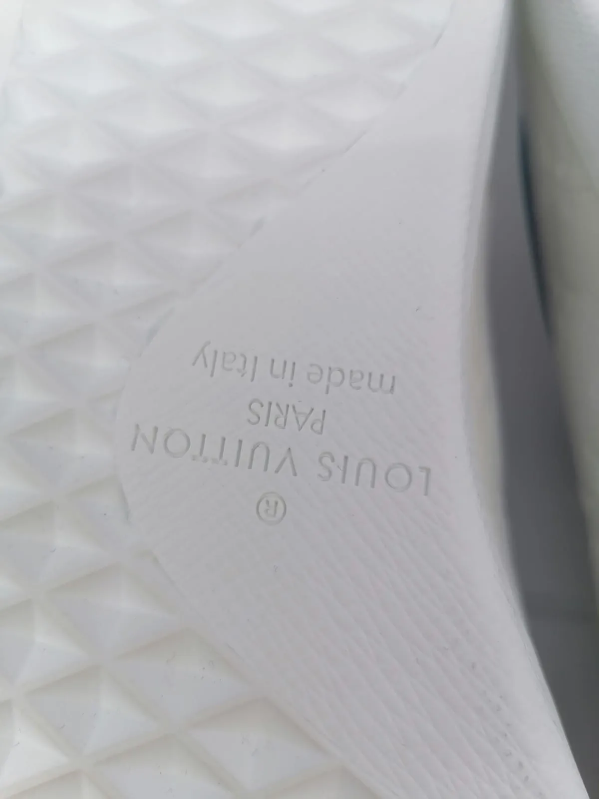 Luxembourg Sneaker