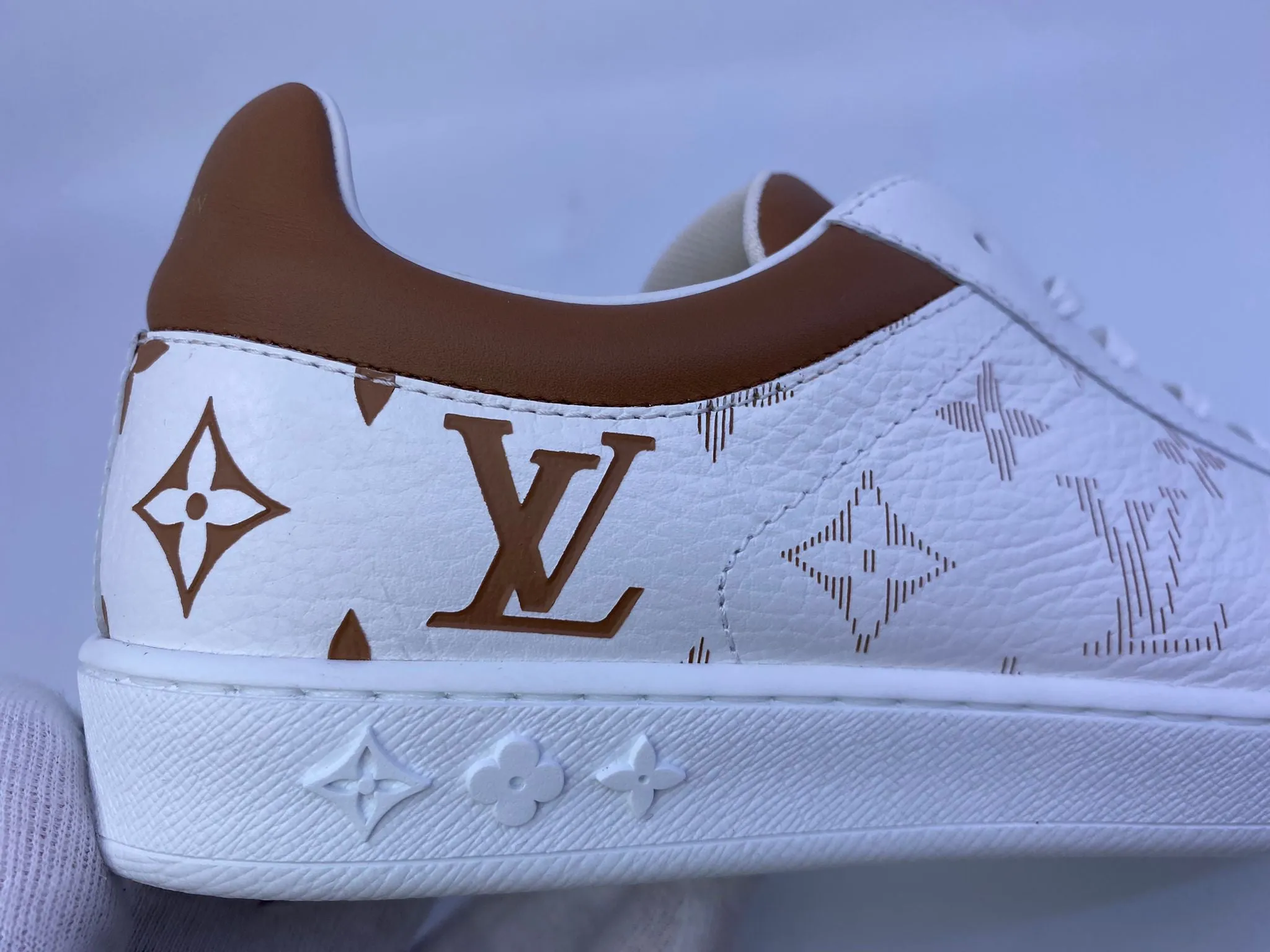 Luxembourg Sneaker