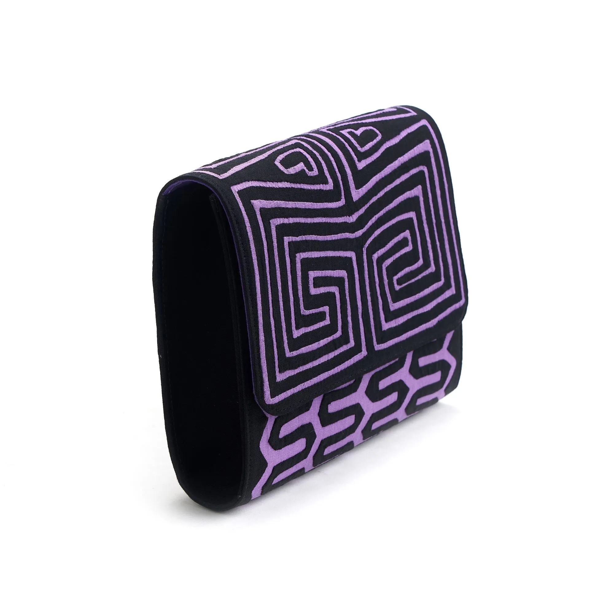 MAISI IN PURPLE CLUTCH