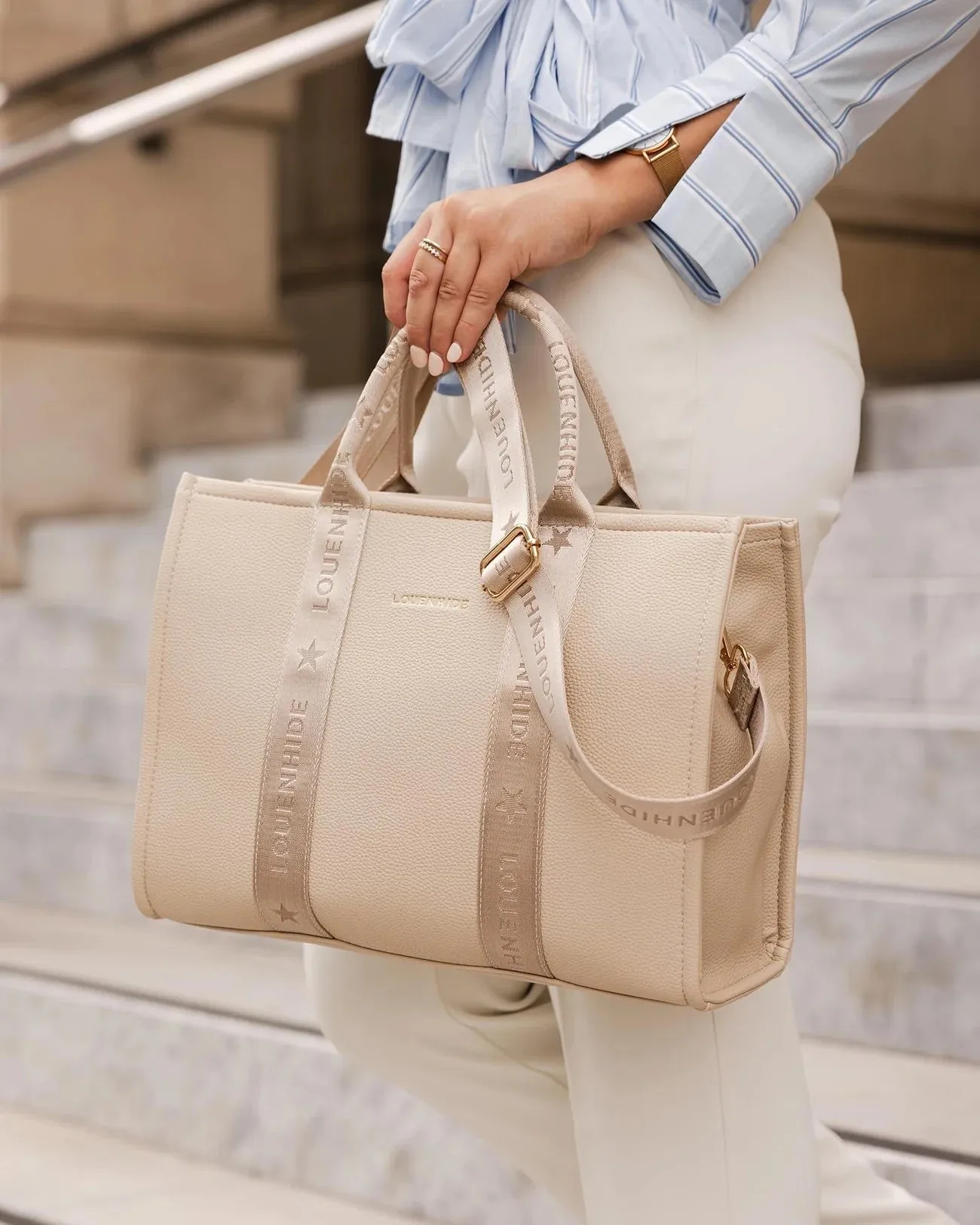 Manhattan Tote Bag