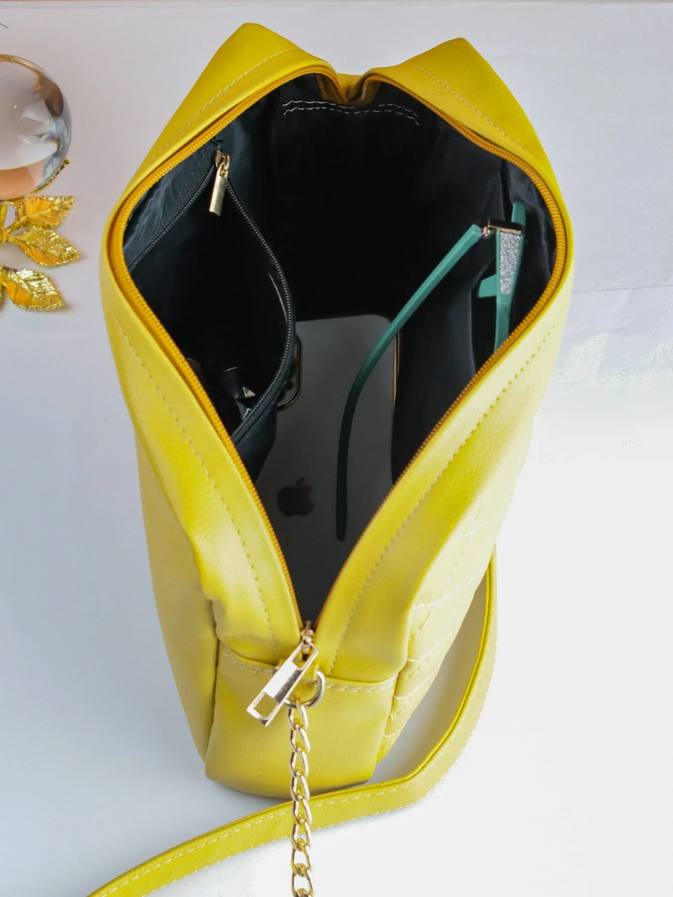 Minimalist Quilted Pattern Crossbody Bag - Mustard - FD ⚡