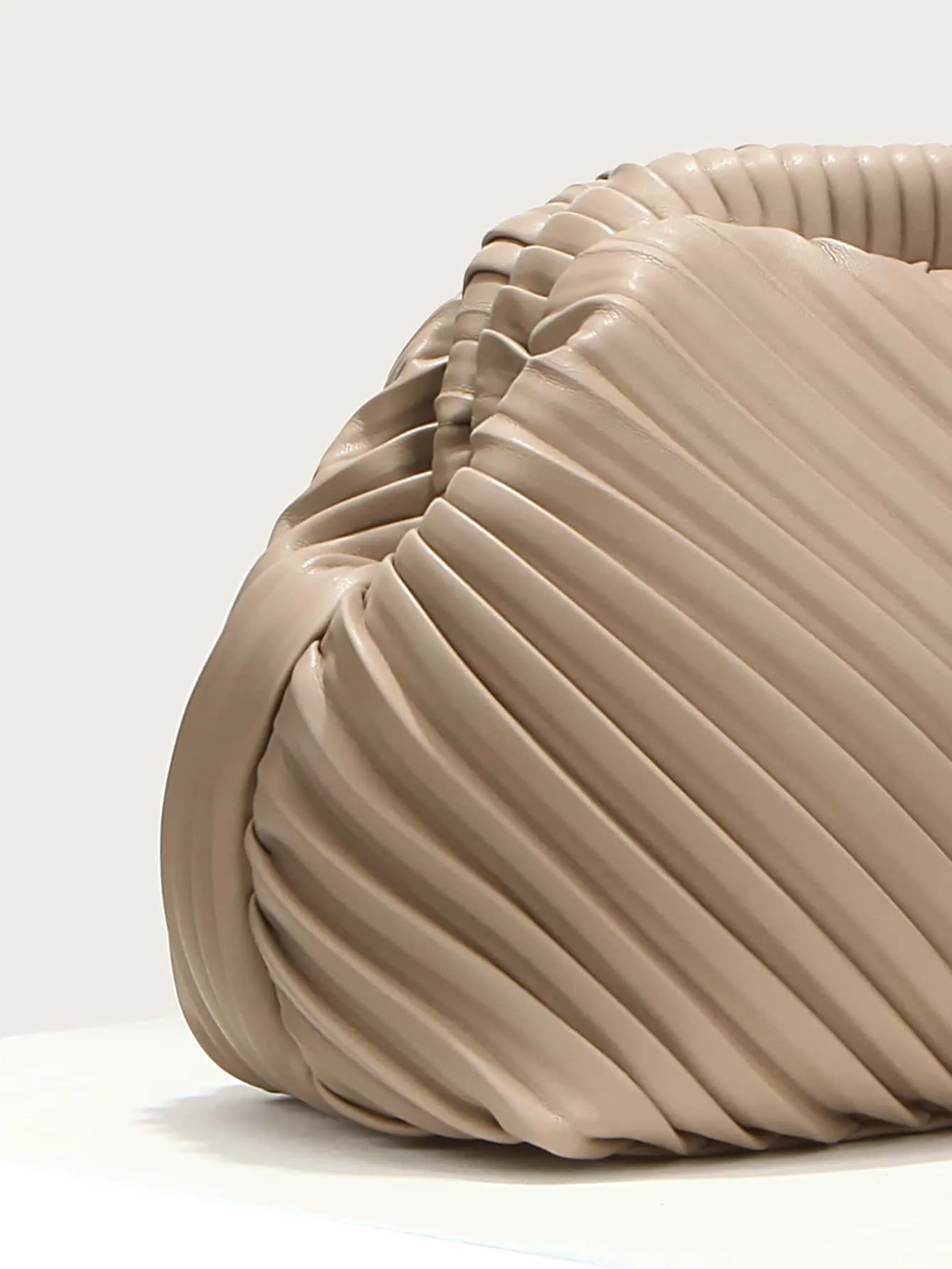Minimalist Ruched Bag - ᗰ'₂₂ - Khaki